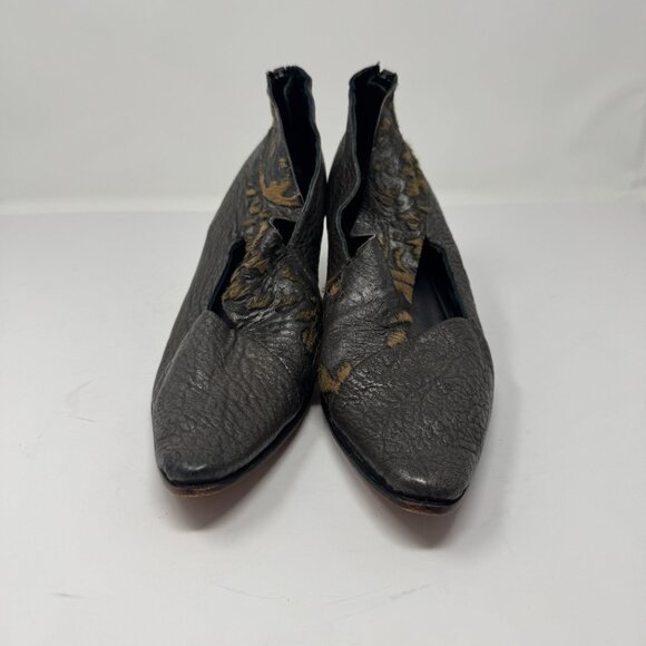 Cydwoq Grey Metallic Cut Out Kitten Heels Leather Hair Made in USA EU 40 US 10 - Picture 3 of 9